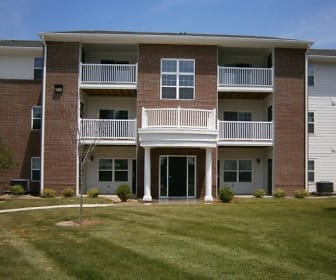 Maple Court Place, Nappanee, IN