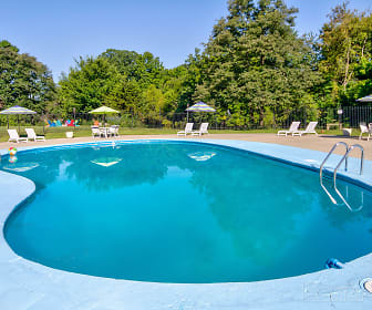 view of swimming pool, Oak Park Apartments