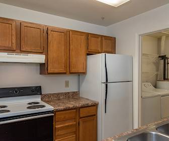 Townsend Square, 22408, VA
