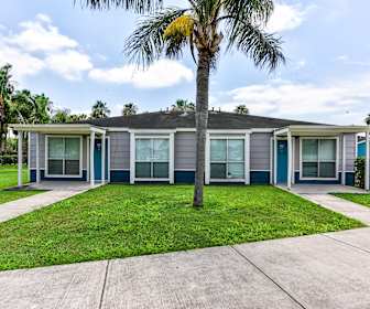 Apartments For Rent With Swimming Pool In Edinburg Tx