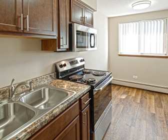 Village Plaza West Apartments Circle Pines Mn 55014