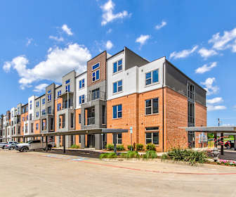 Lofts For Rent In Denton Tx Apartmentguide Com [ 280 x 336 Pixel ]