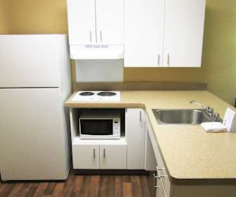 Furnished Studio - Colorado Springs - West, Uchealth Grandview Hospital, Colorado Springs, CO