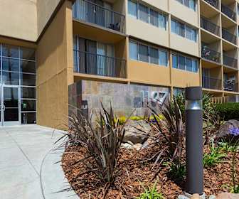 Apartments For Rent In Redwood City Ca 423 Rentals Apartmentguide Com