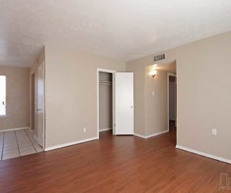 Apartments For Rent With Swimming Pool In Greenville Tx