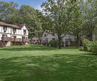 Apartments For Rent In Franklin Ct 137 Rentals Apartmentguide Com