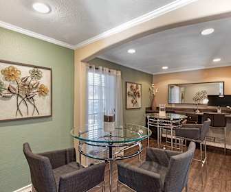 Holiday Park Apartments for Rent - 149 Apartments - Garland, TX | ApartmentGuide.com