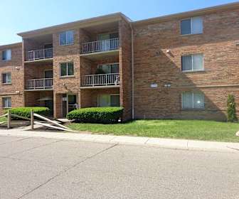 Cincinnati S Long Underfunded Public Housing Is Getting Private Investment Is That A Good Thing