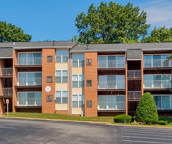 view of property, York Hills Apartments