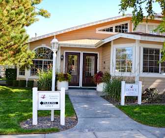 73  Apartments for rent in boise idaho 83704 Living Room