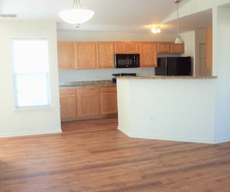 Apartments For Rent In Diamond Il 157 Rentals Apartmentguide Com