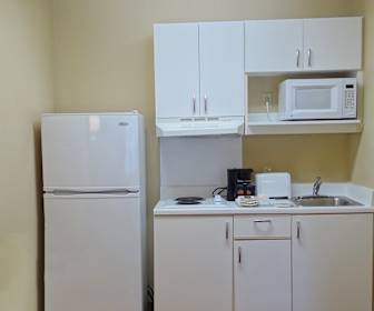 Furnished Studio - Wilkes-Barre - Hwy. 315, Exeter, PA