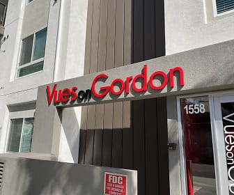view of building exterior, Vues on Gordon