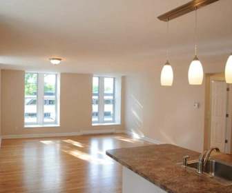 Lofts For Rent In Hudson Valley Community College Ny Apartmentguide Com