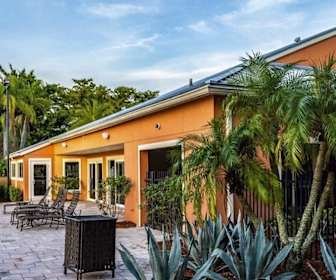 Apartments For Rent In Plantation Mobile Home Park Fl 814 Rentals Apartmentguide Com