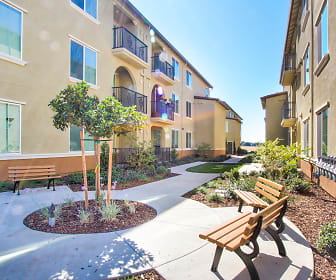 Campus Oaks Apartments, Roseville, CA