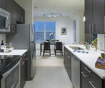 Interior Design What S Trending In 2014 Home Kitchens Kitchen Inspirations Countertop Design