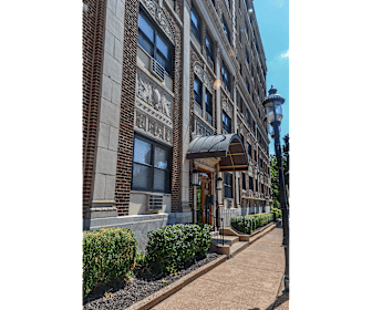 Jeff Vander Lou Apartments