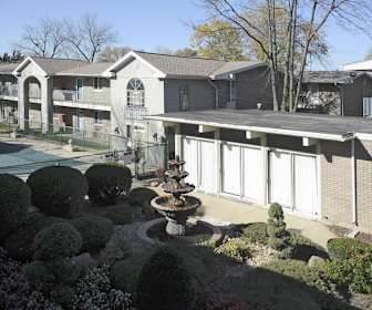 13 Apartments For Rent Near Maine East High School In Park Ridge Il Apartmentguide