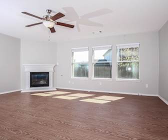 63 Apartments For Rent Near Steam Middle School At D A Hulcy In Dallas Tx Apartmentguide