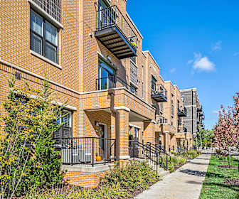 Fulton Heights Apartments For Rent 246 Apartments Grand Rapids Mi Apartmentguide Com