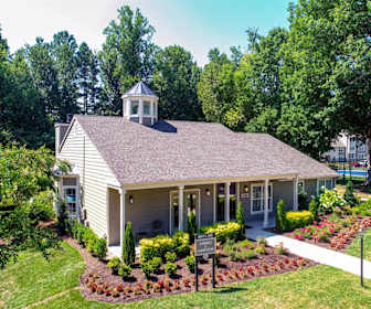 Hunters Chase, Ettrick, VA