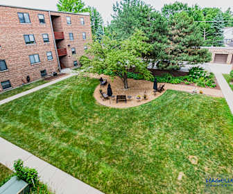 Apartments for Rent in Elmhurst, IL - 120 Rentals | ApartmentGuide.com