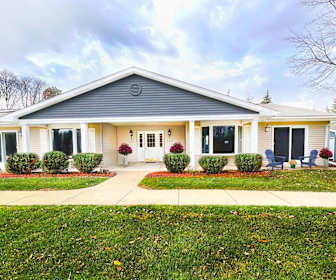 2100 Springport, 49202, MI