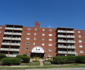 Carriage House Apartments, Wilkinsburg Senior High School, Wilkinsburg, PA