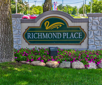 Richmond Place, Richmond, MI