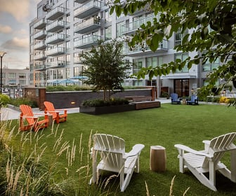 RiverHouse 9 at Port Imperial, Roosevelt Island, NY