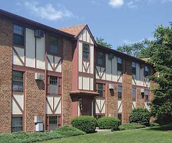 Kensington Place, Toledo, OH