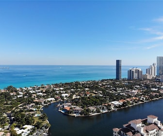 One of a kind w/Ocean Views.. 20191 E Country Club, The Waterways, Aventura, FL