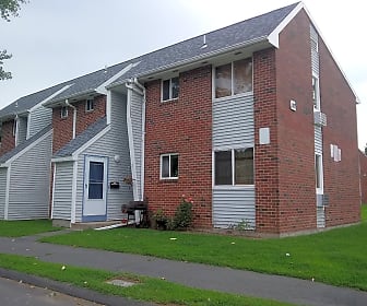 Piperbrook Apartments, Hartford, CT