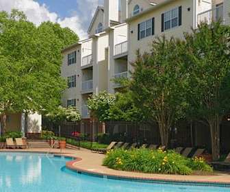 Downtown Crown Apartments For Rent 76 Apartments Gaithersburg Md Apartmentguide Com