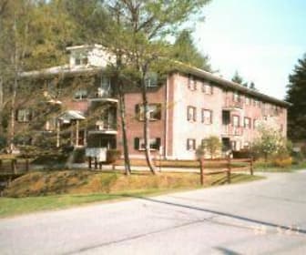 Meadowbrook Village Apartments, Hartford Area Career And Technology Center, White River Junction, VT