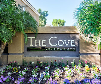 The Cove, University High School, Tolleson, AZ