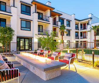 Avenida Palm Desert 55+ Active Adult, Palm Desert, CA