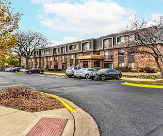 Huntington Square, Mount Prospect, IL