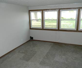 Merle Hay Apartments For Rent 123 Apartments Des Moines Ia Apartmentguide Com