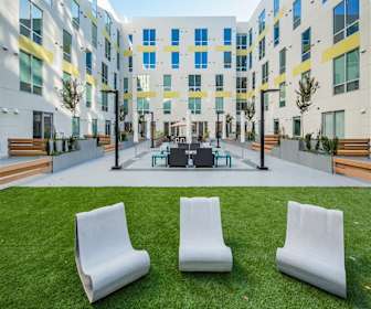 Sac Apartments