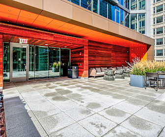 Pet Friendly Apartments For Rent In Downtown Chicago Illinois Apartmentguide