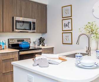 Apartments For Rent In Hialeah Fl 557 Rentals Apartmentguide Com