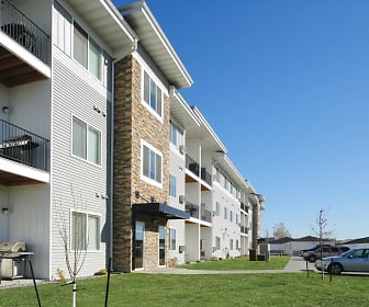 Amber Pointe Apartments, West Fargo, ND