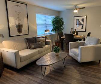 Apartments Under 800 In Louisville Ky Apartmentguide Com