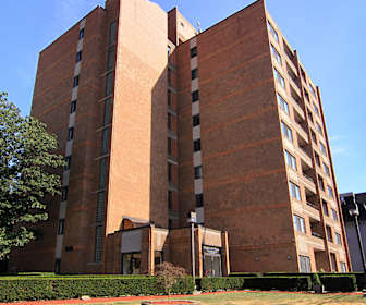 Highland Plaza Apartments, Squirrel Hill South, Pittsburgh, PA