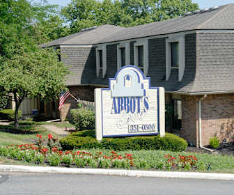 Marble Cliff Crossing Apartments For Rent 359 Apartments Columbus Oh Apartmentguide Com