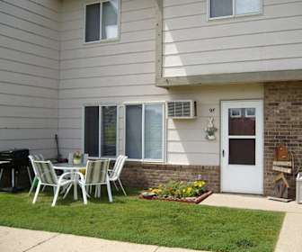 view of terrace, Twin Oaks Townhomes