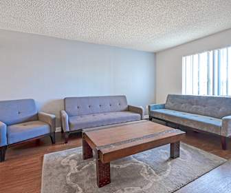 Alvernon Heights Apartments For Rent 257 Apartments