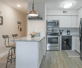 Apartments For Rent In Green Oaks Il 188 Rentals Apartmentguide Com